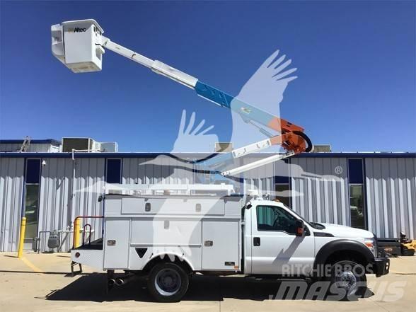 Altec AT37G Plataformas aéreas montadas em camião