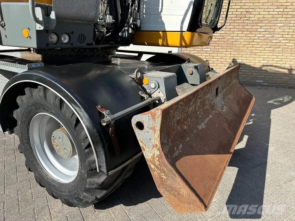 Liebherr A914 Escavadoras de rodas