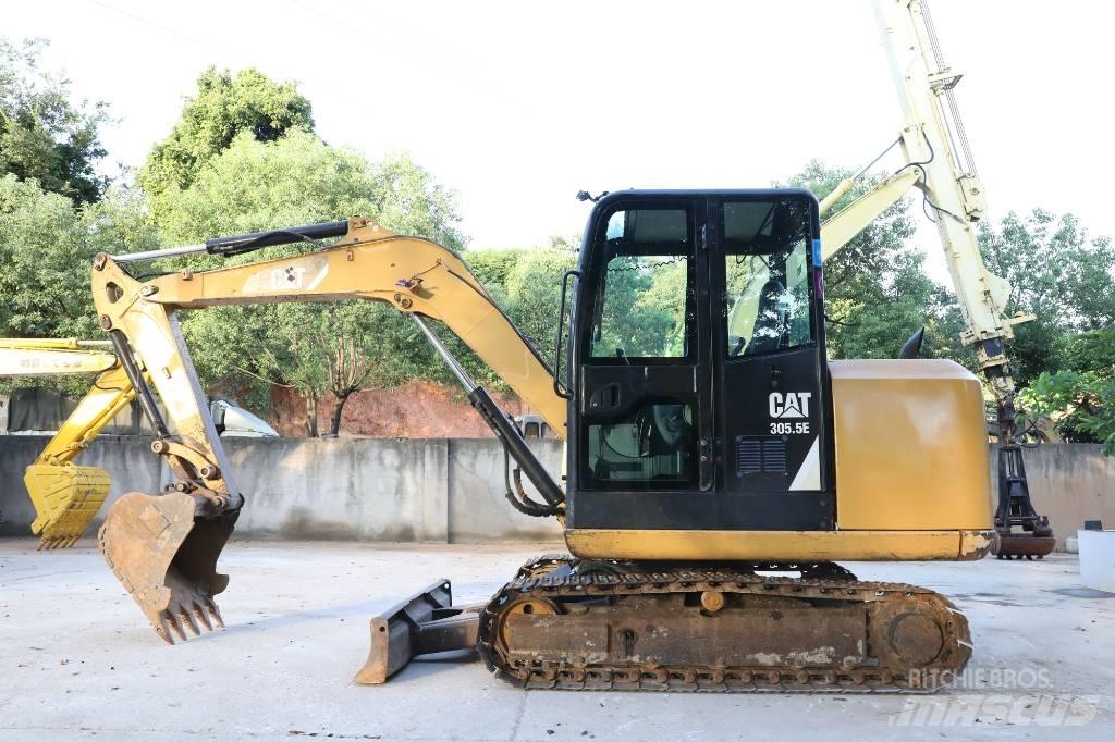 CAT 305.5 Miniescavadeiras