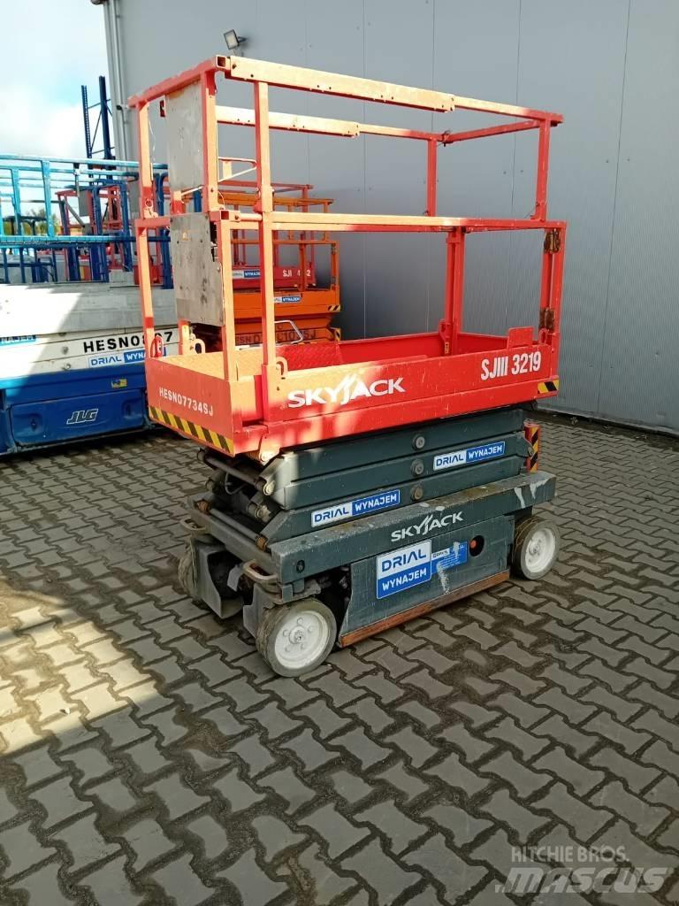 SkyJack 3219 Elevadores de tesoura
