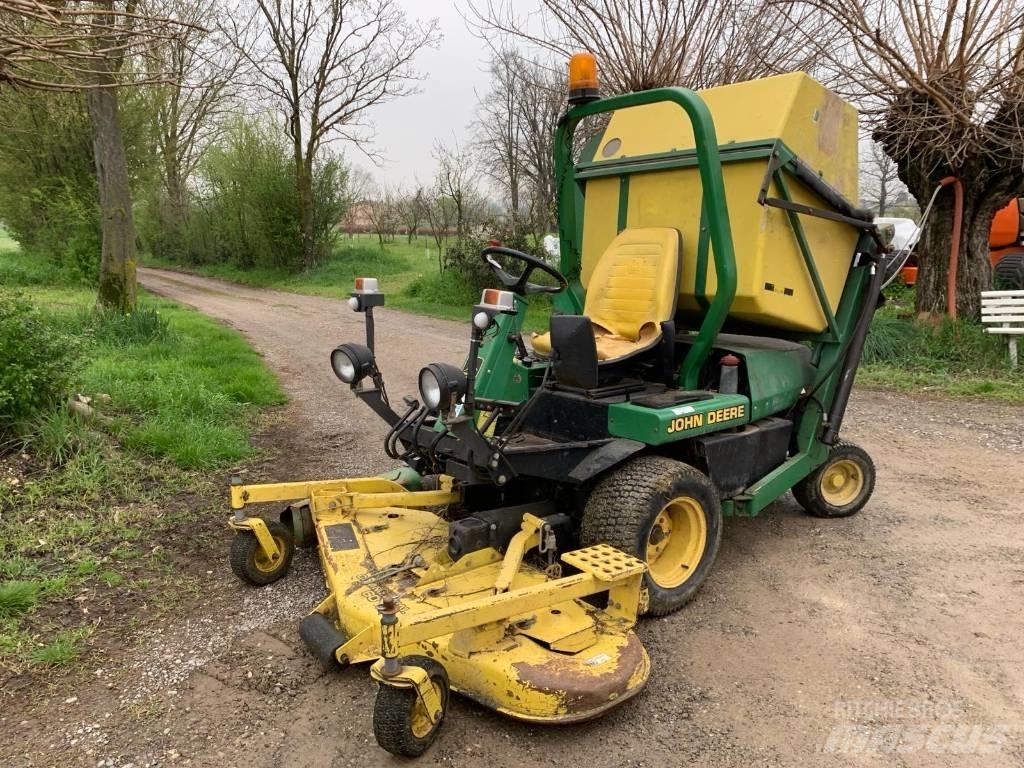 John Deere F 935 Corta-Relvas Riders