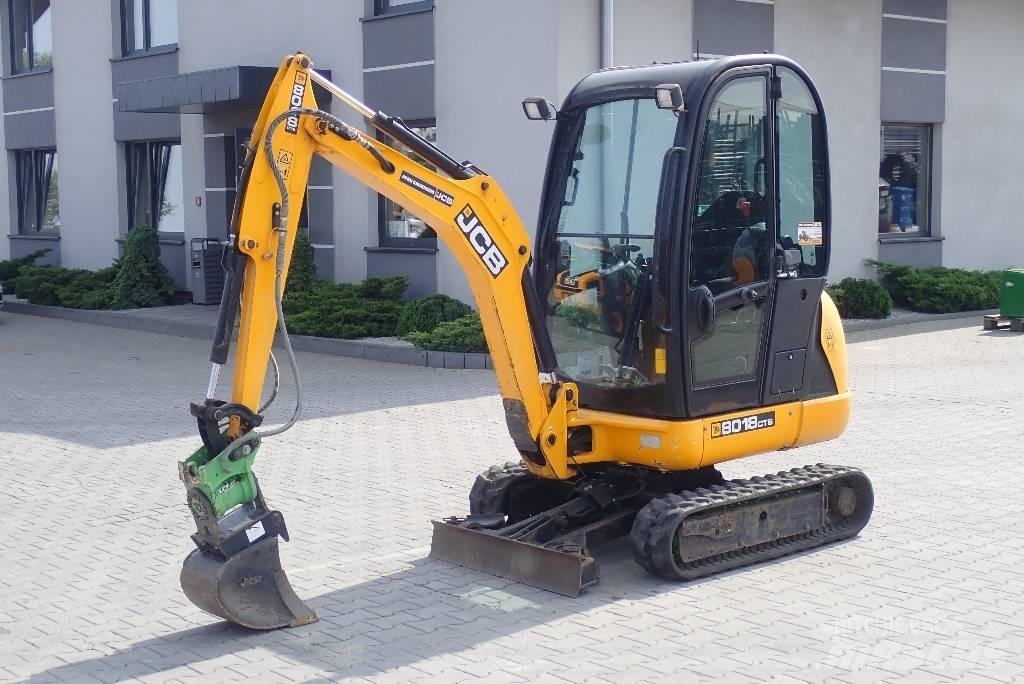 JCB 8018 CTS Miniescavadeiras