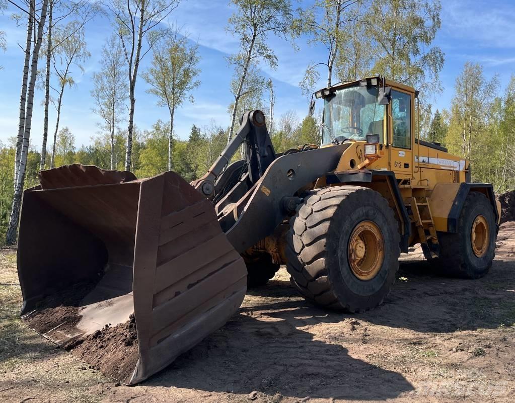 Volvo L 220 Carregadeiras de rodas