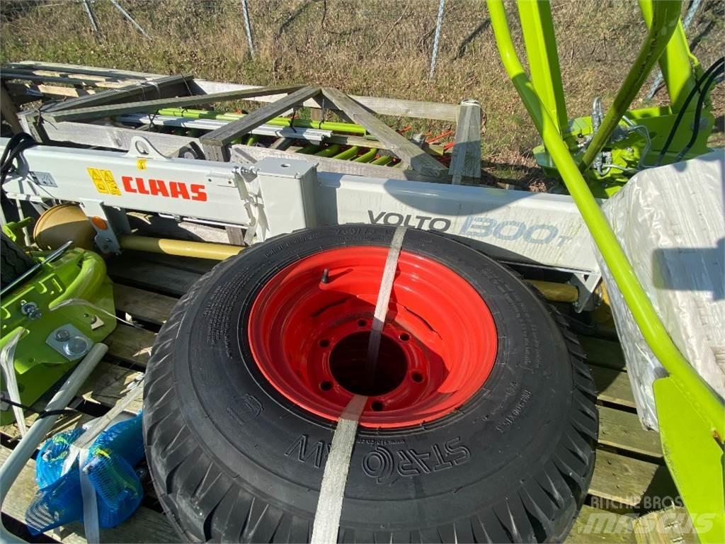 CLAAS VOLTO 1300 T Ancinho virador