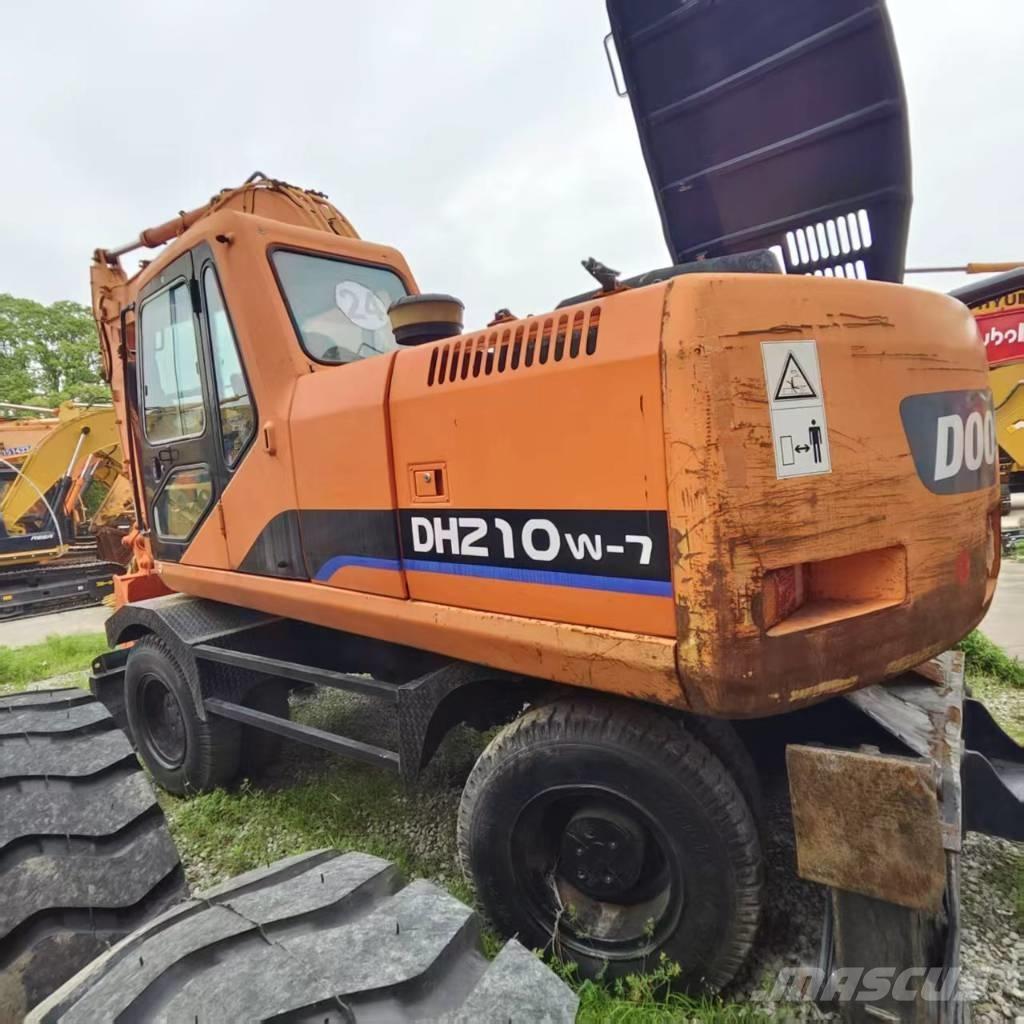 Doosan DH 210 W-7 Escavadoras de rodas
