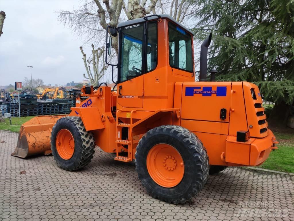 Fiat-Hitachi W90 Carregadeiras de rodas