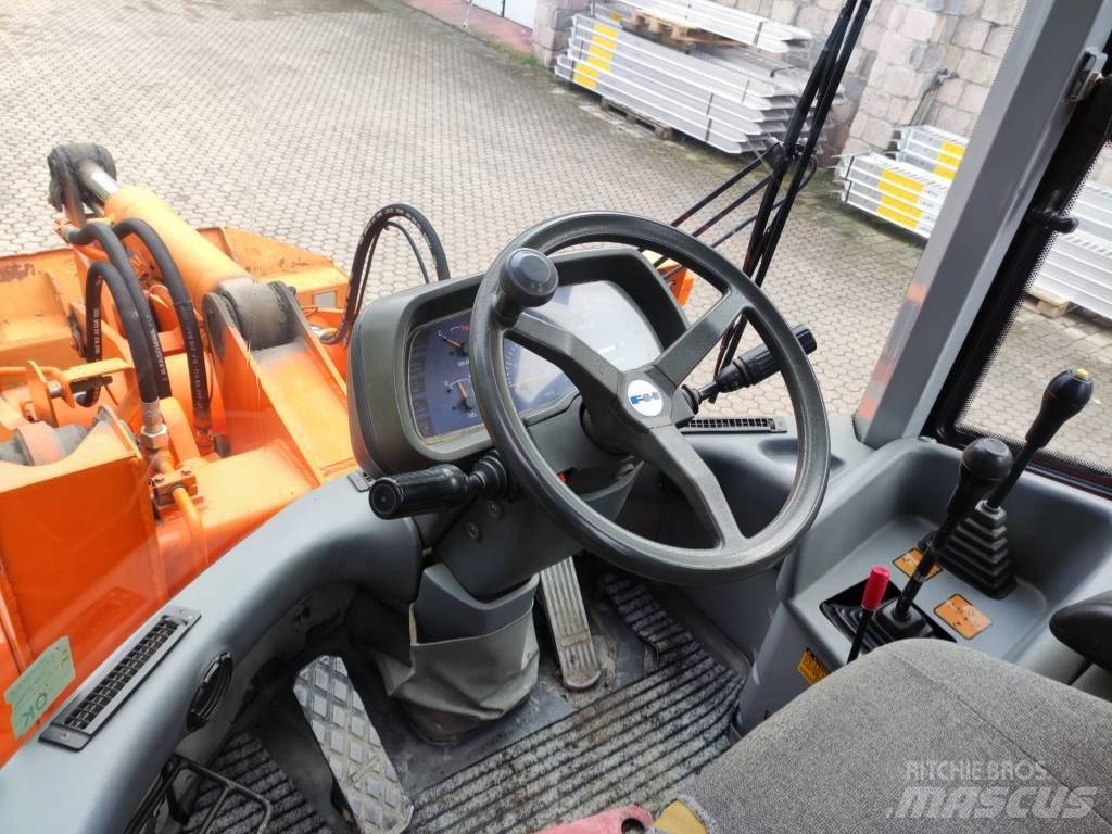 Fiat-Hitachi W90 Carregadeiras de rodas