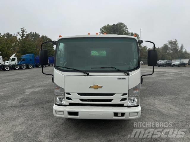 Chevrolet LCF4500HD Camiões estrado/caixa aberta