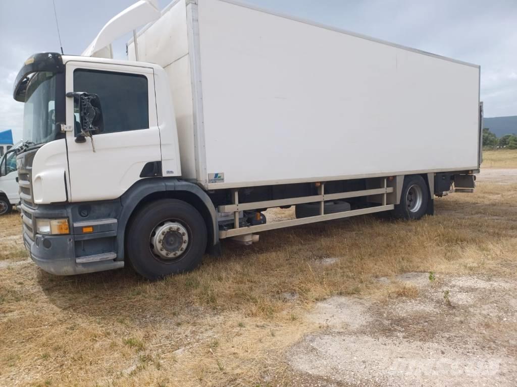 Scania P 270 Caminhões de caixa fechada