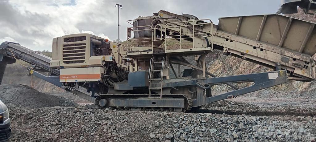 Metso LT200HP Britadores móveis