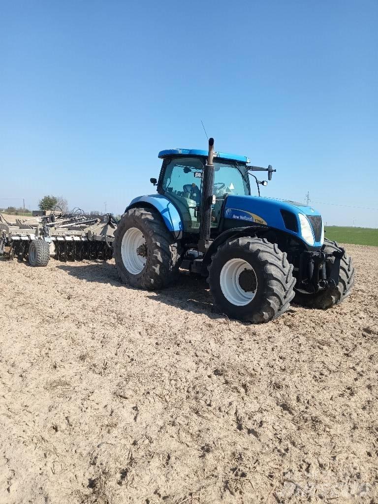New Holland T 7060 Tratores Agrícolas usados