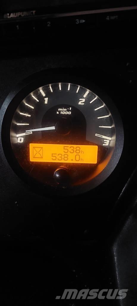 Prinoth Husky Alisador de neve