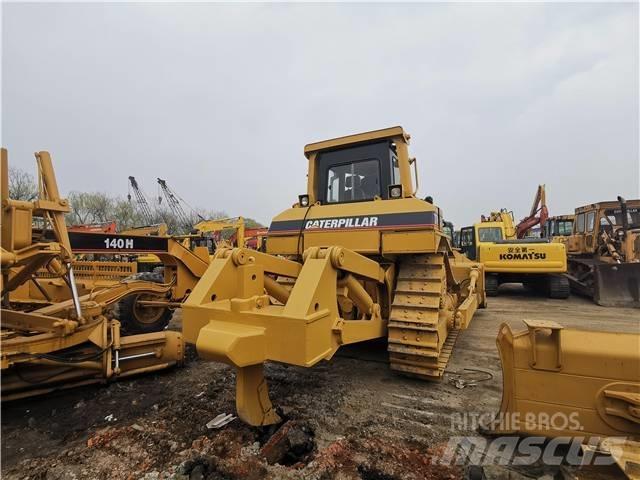 CAT D7H Dozers - Tratores rastos