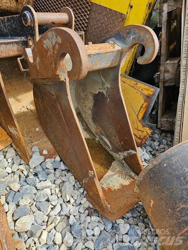 CAT 305 C Miniescavadeiras