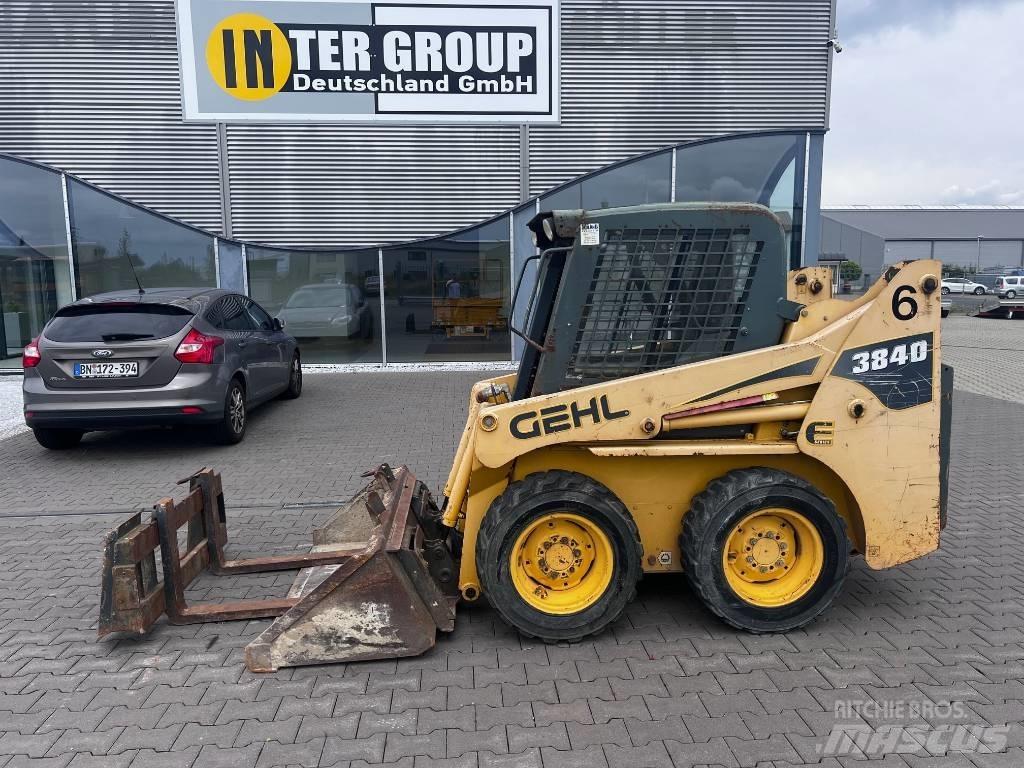 Gehl 3840 E Minicarregadeiras
