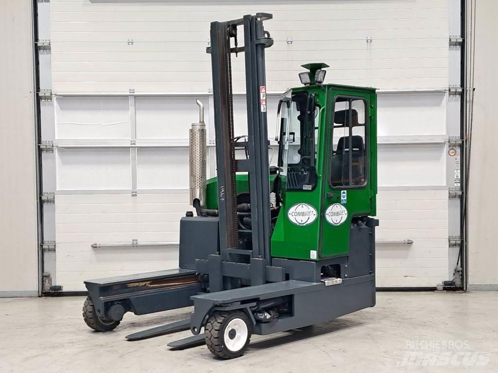 Combilift C3000 Carregadores laterais