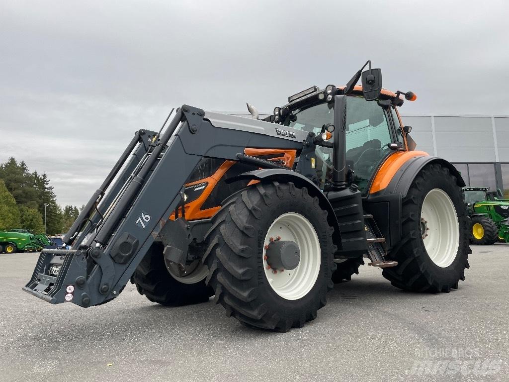 Valtra T174 Tratores Agrícolas usados