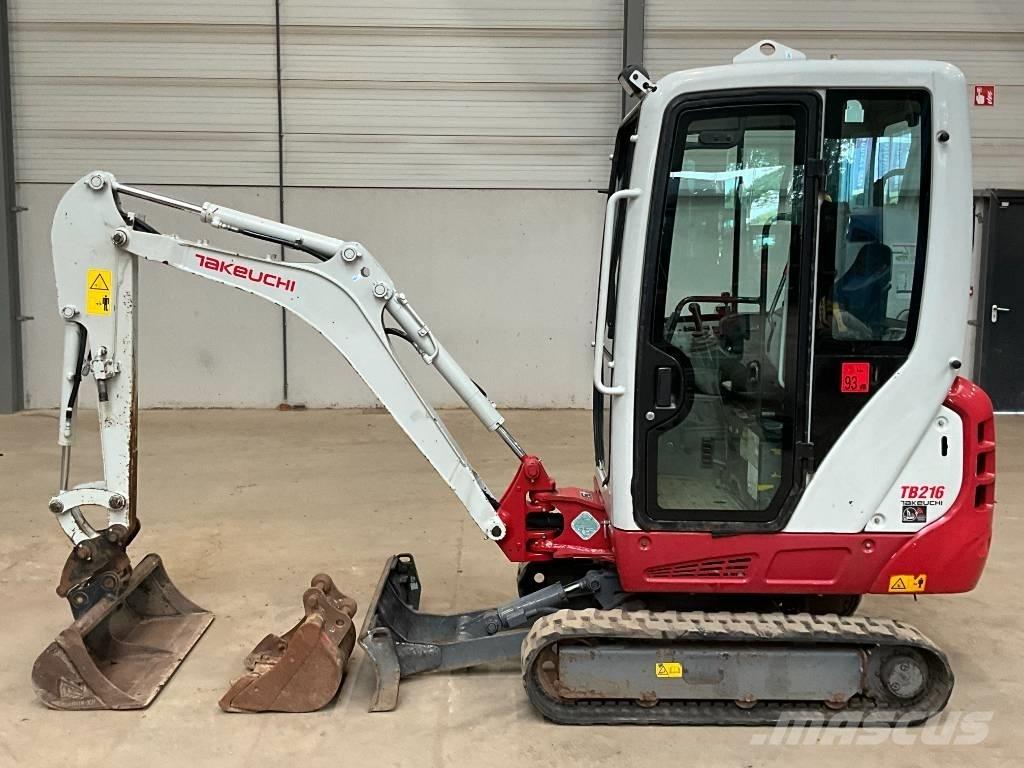 Takeuchi TB 216 Miniescavadeiras
