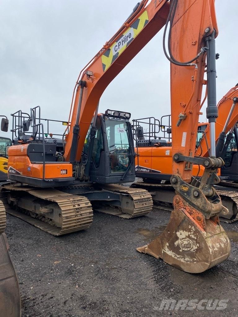 Doosan DX 140 LC Escavadeiras de esteiras