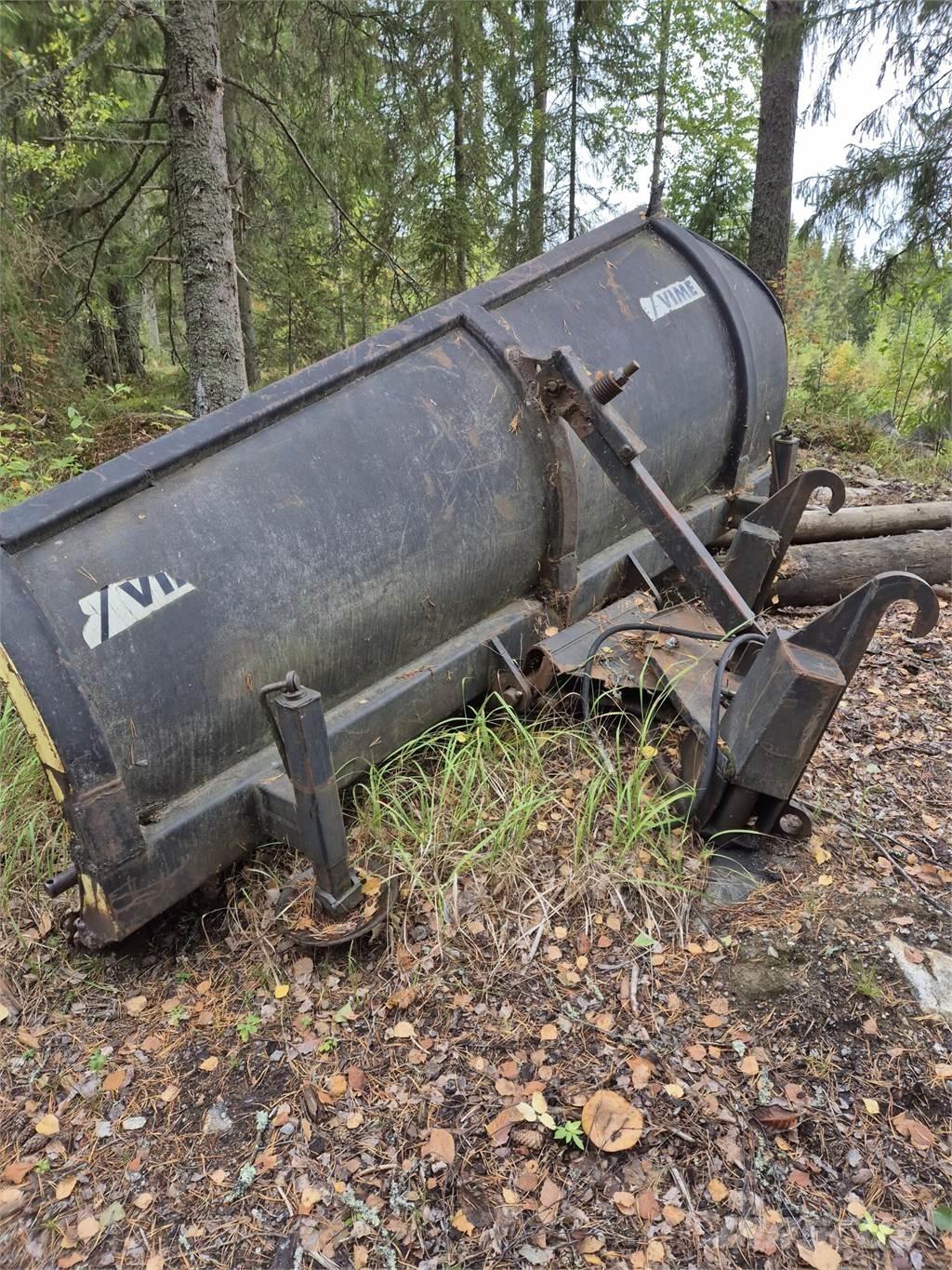  VIME 3400 Lâminas de neve e arados
