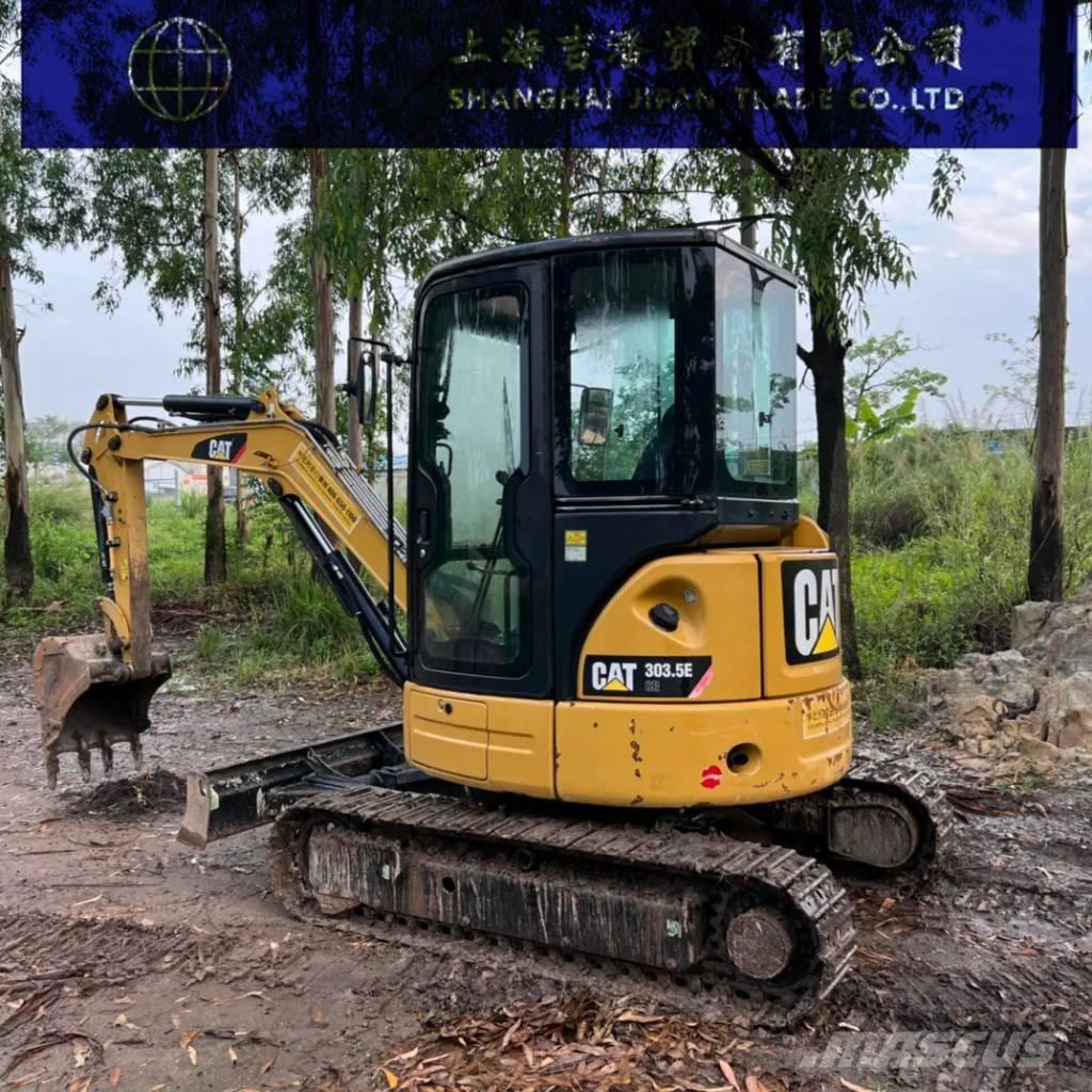 CAT 303.5 Miniescavadeiras