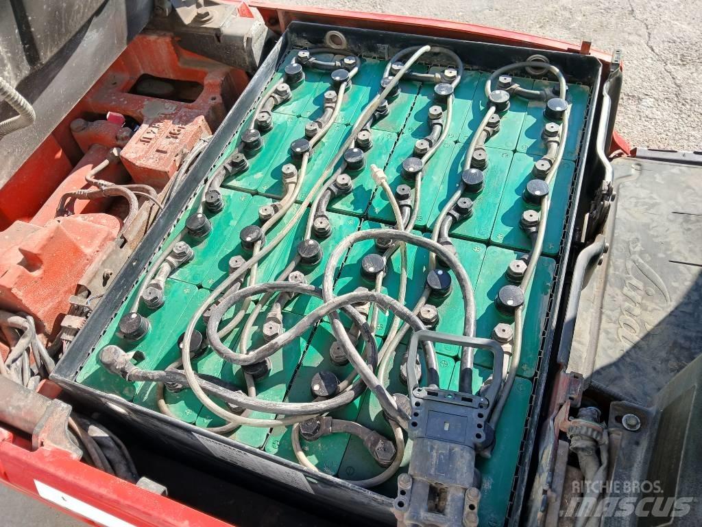 Linde E16P-01 Empilhadores eléctricos