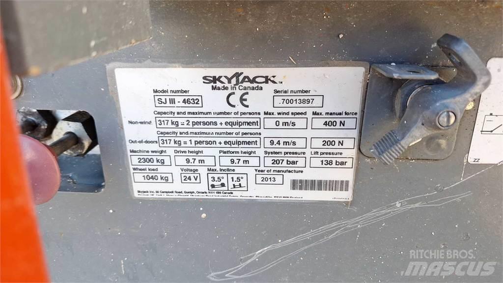 SkyJack SJIII4632 Elevadores de tesoura