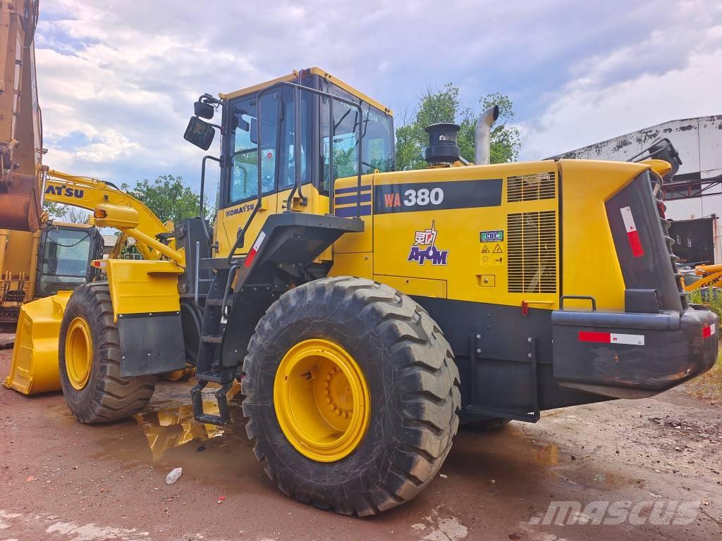 Komatsu WA 320-5 Carregadeiras de rodas