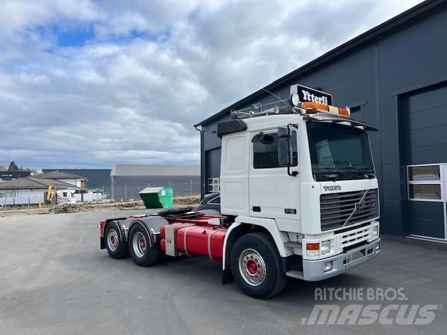 Volvo F 12 Cavalos Mecânicos