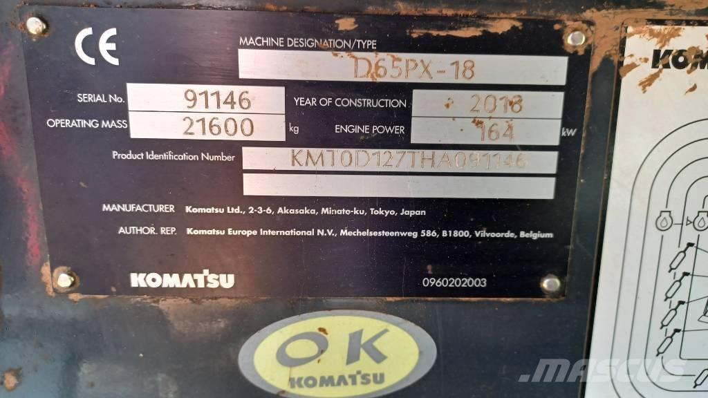Komatsu D65PX-18 Dozers - Tratores rastos