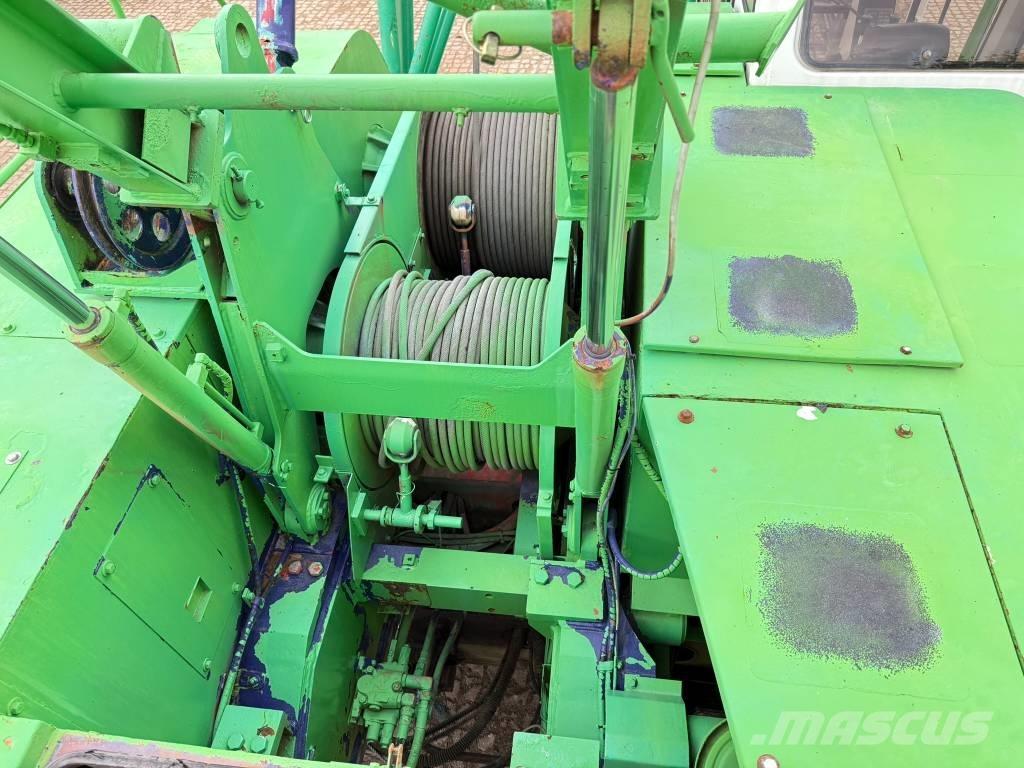 Kobelco BM 700 Gruas de rastos