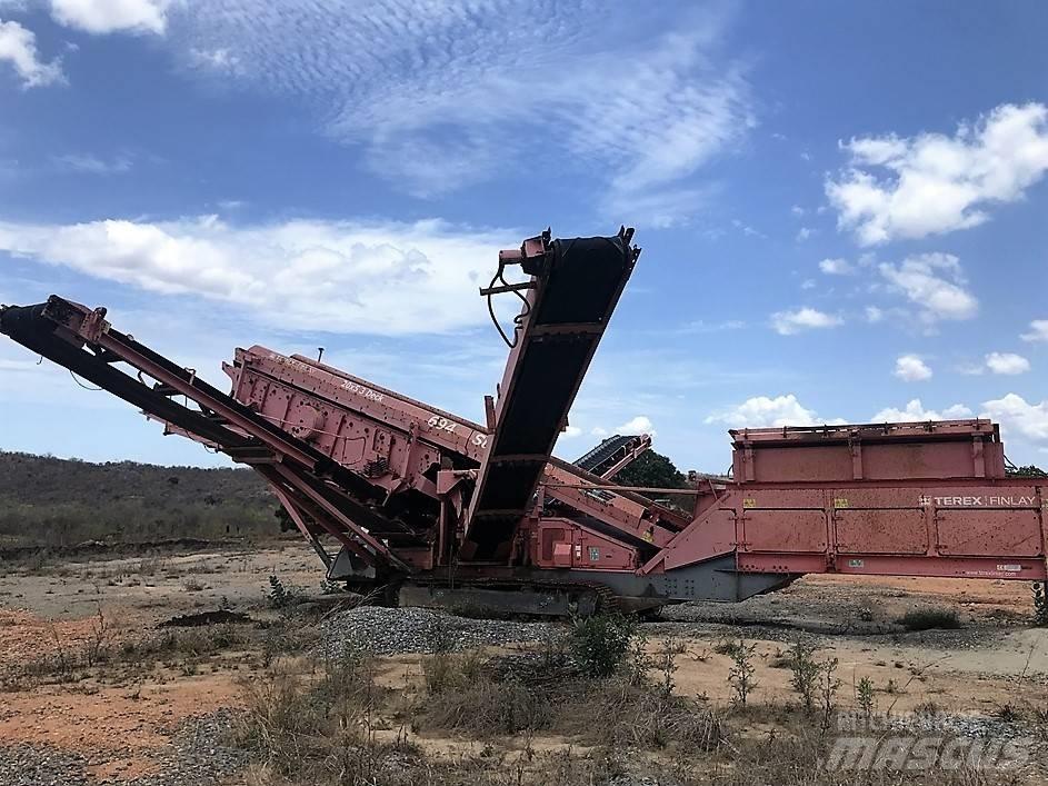 Terex Finlay 694T Crivos móveis
