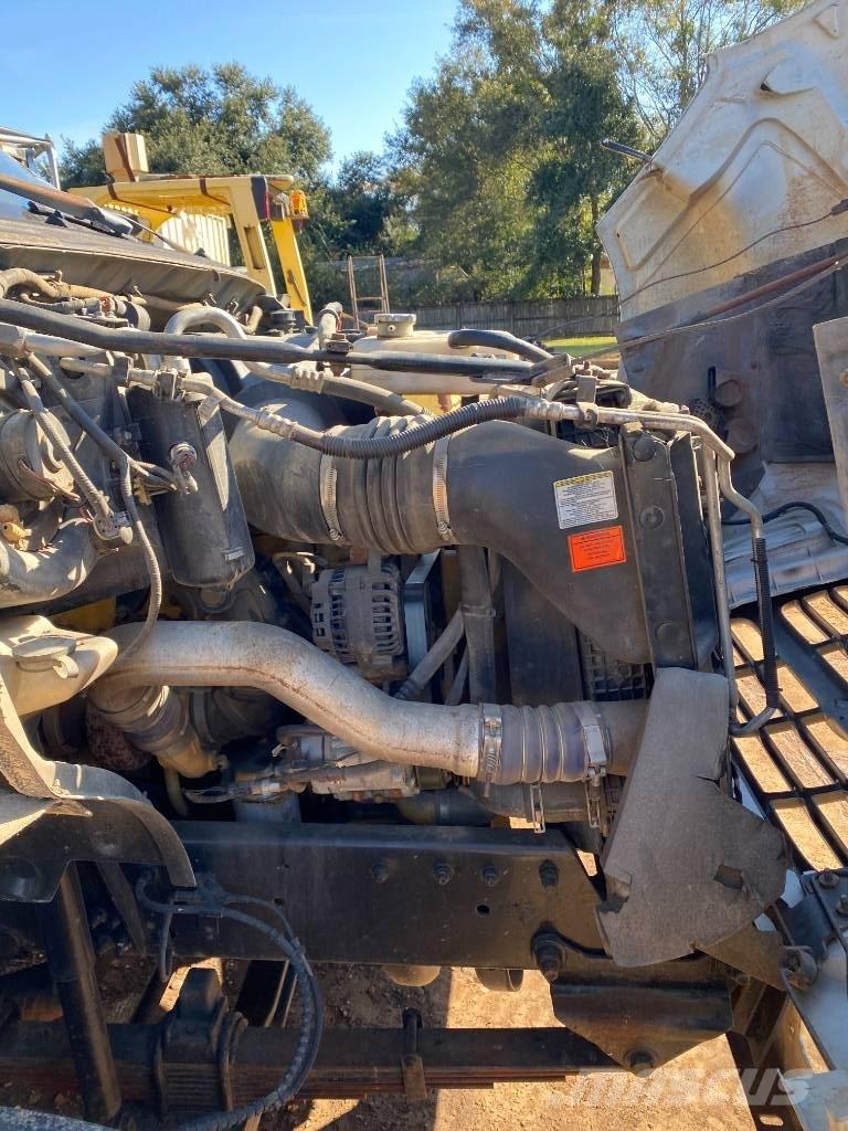 Ford F 650 SD Camiões basculantes