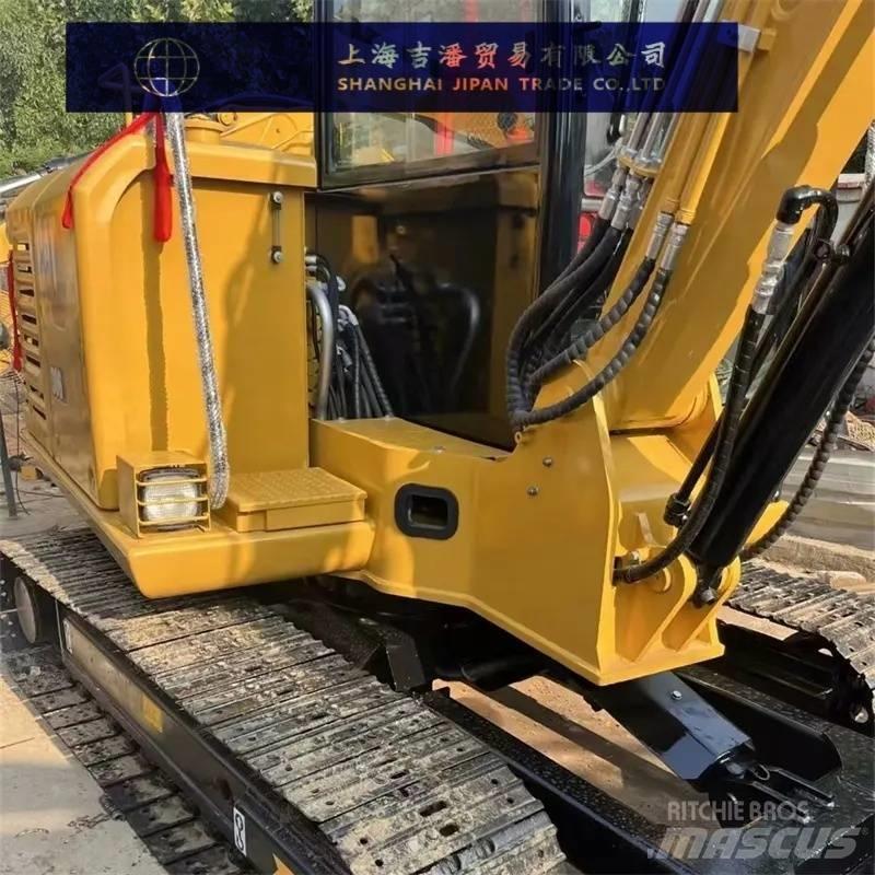 CAT 306 Miniescavadeiras