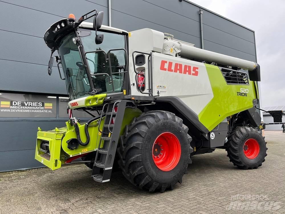 CLAAS Trion 520 Ceifeiras debulhadoras