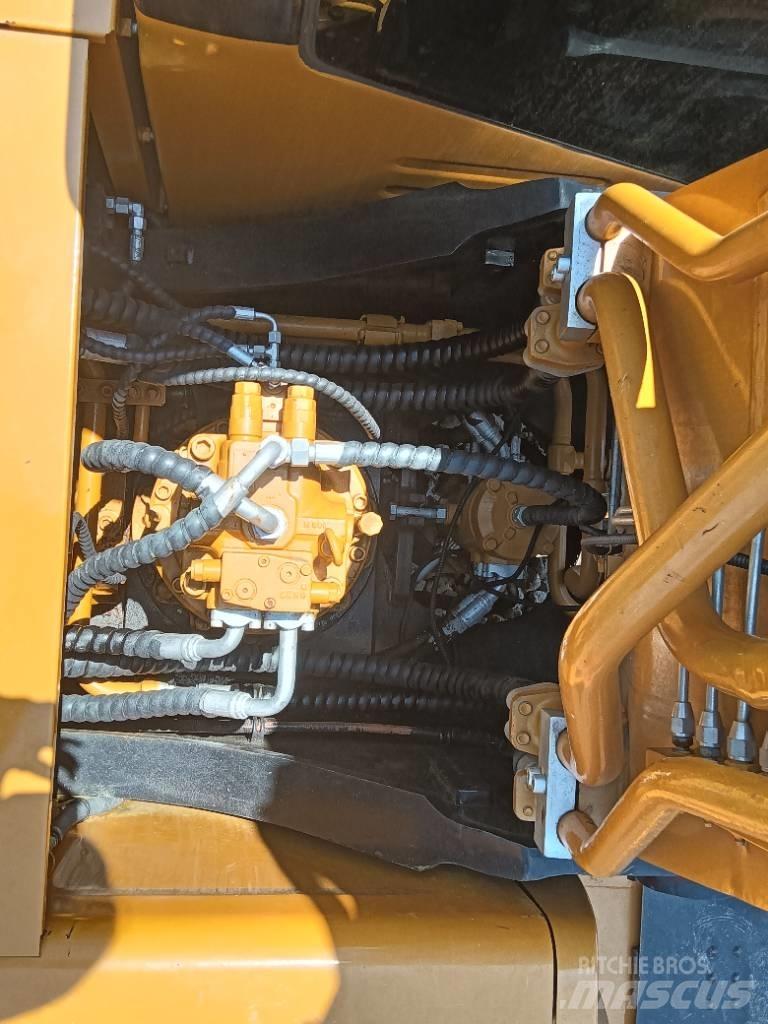 Sany SY 215 C Escavadeiras de esteiras