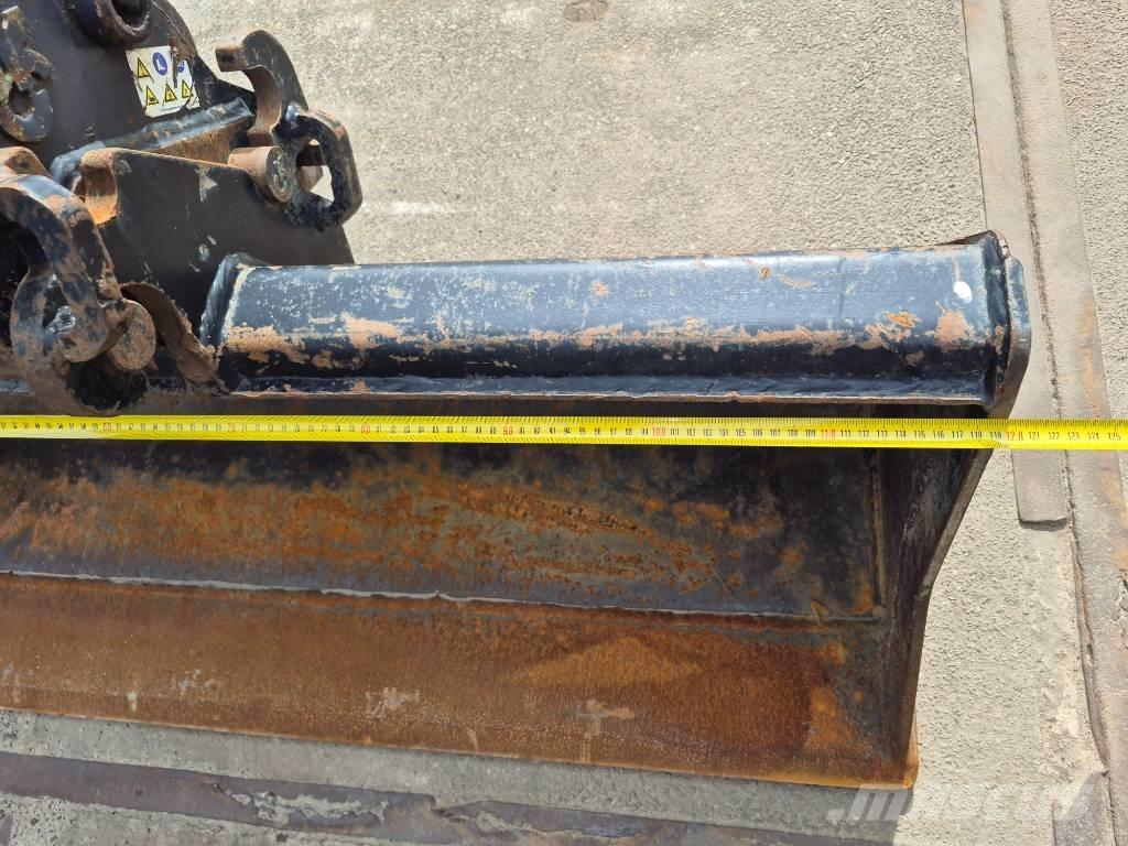 Sunward SWE 25 UF Miniescavadeiras