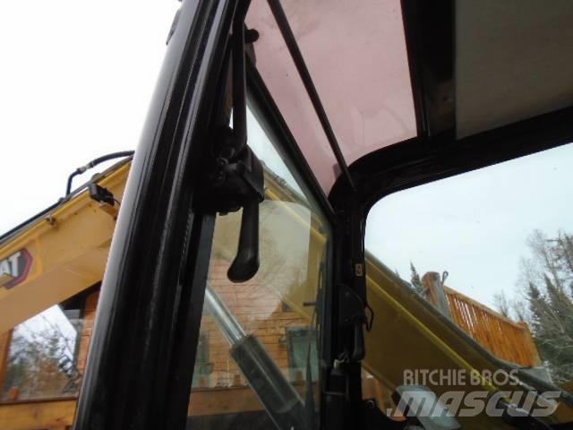 CAT 307 E2 Escavadeiras de esteiras