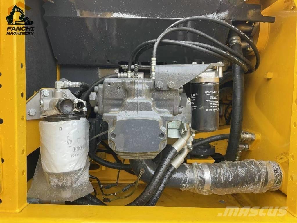 Komatsu PC240 Escavadeiras de esteiras