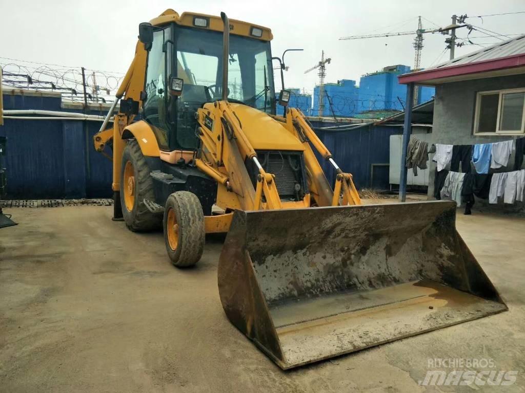 JCB 3CX Retroescavadeiras