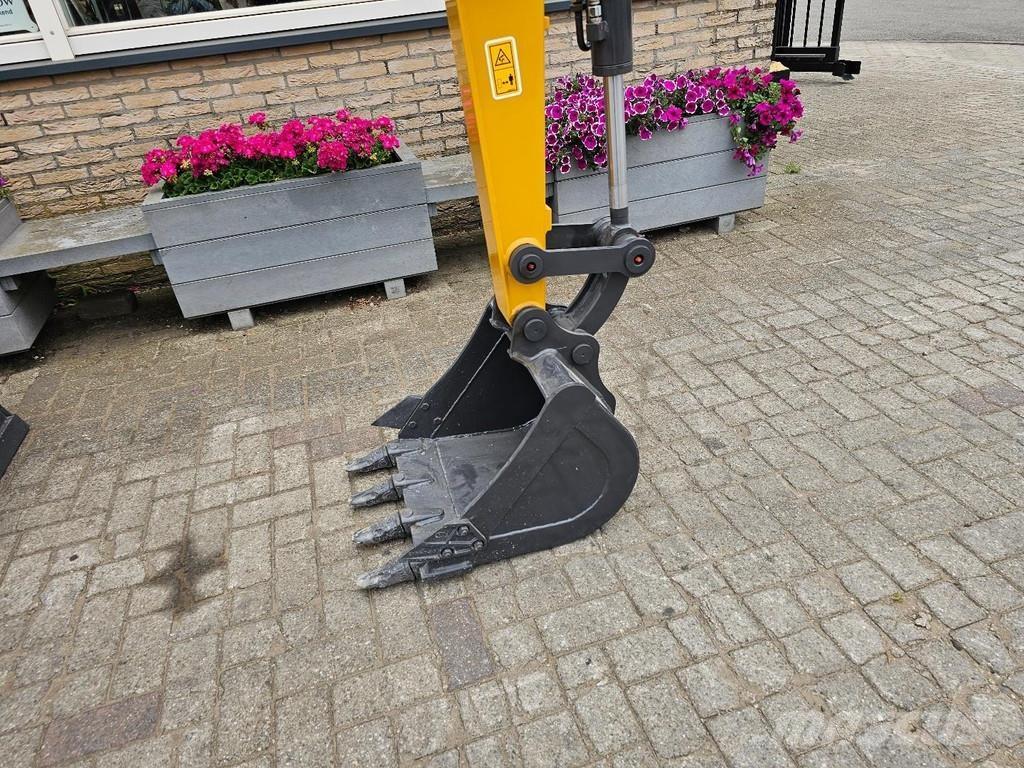 XCMG XE27U Miniescavadeiras