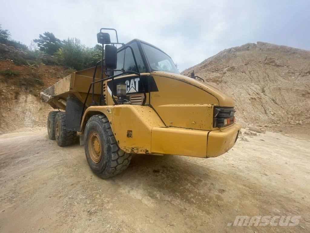 CAT 730 Caminhões articulados