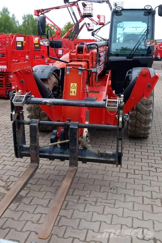 JCB 540-140 Manipulador telescópico