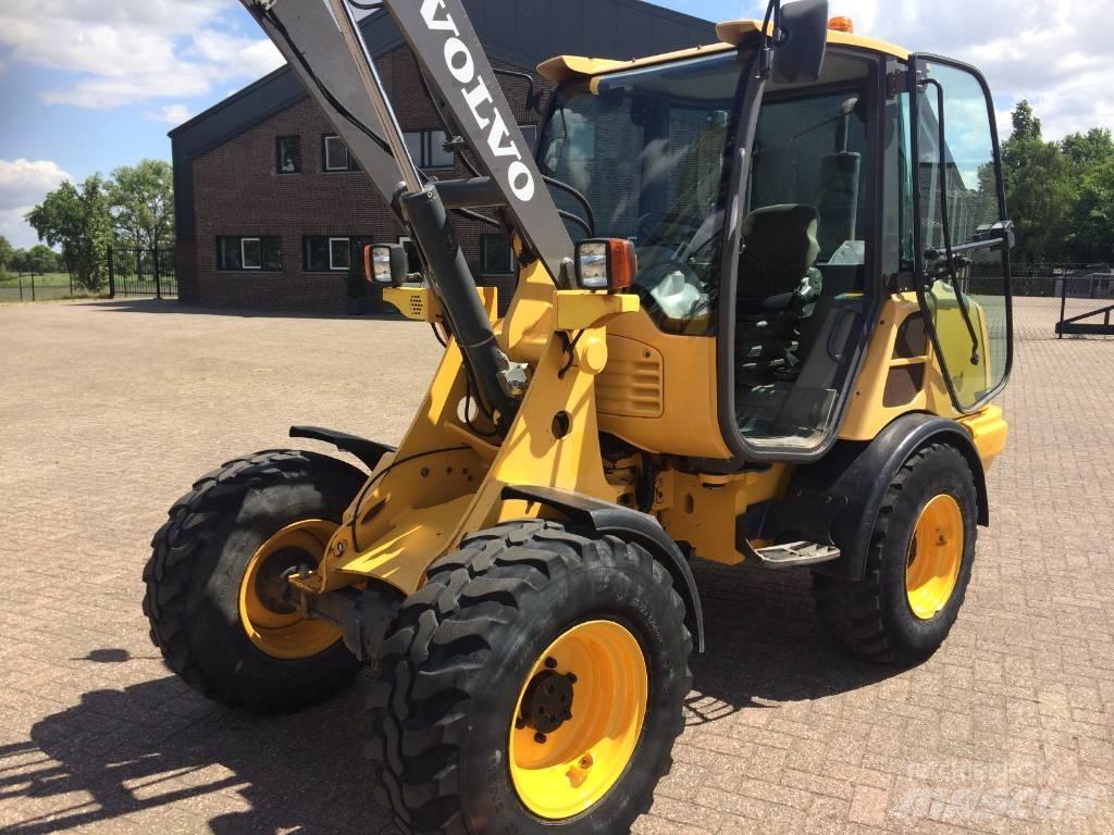 Volvo L 25 F Carregadeiras de rodas