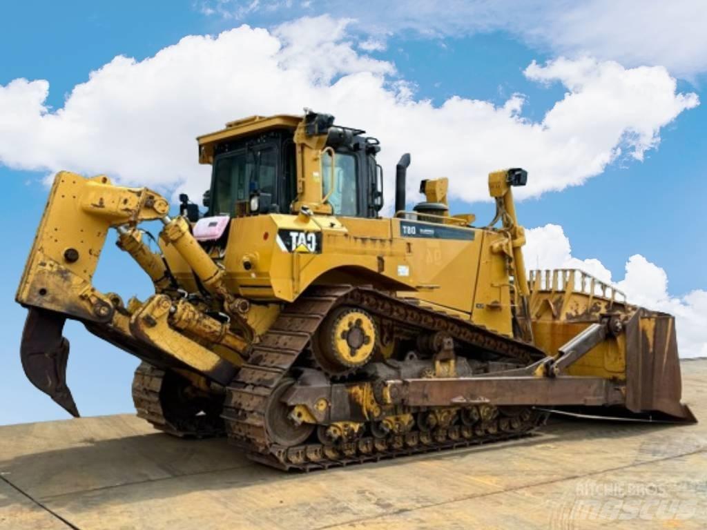 CAT D 8 T Dozers - Tratores rastos