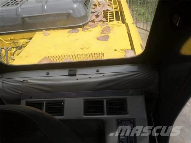 Komatsu pc200-6 Escavadeiras de esteiras