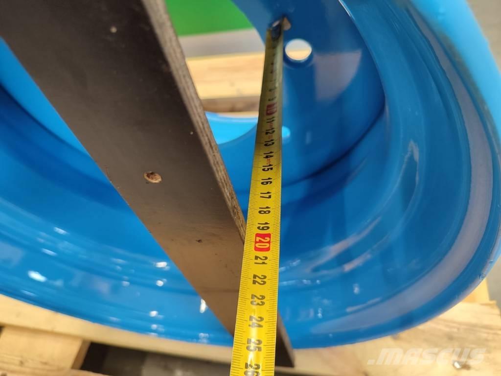  Meclac 12 MXT rim Pneus