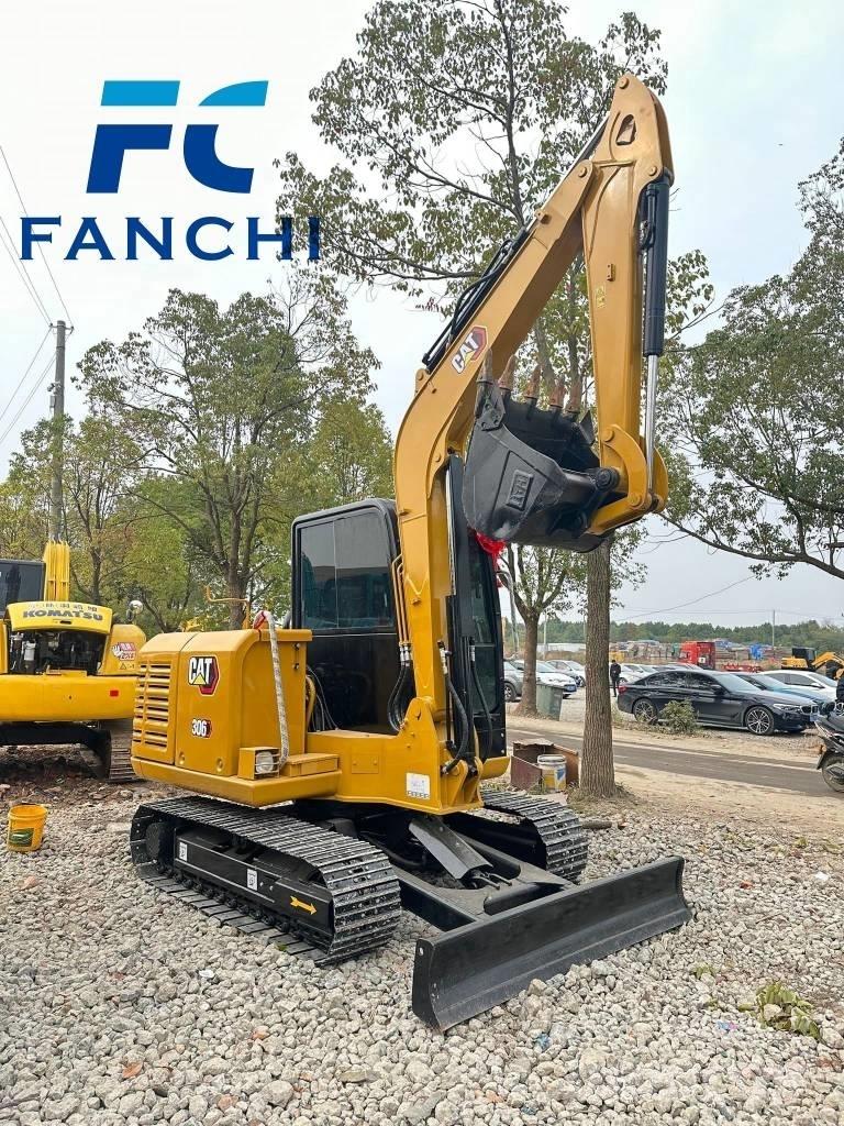 CAT 306 Miniescavadeiras
