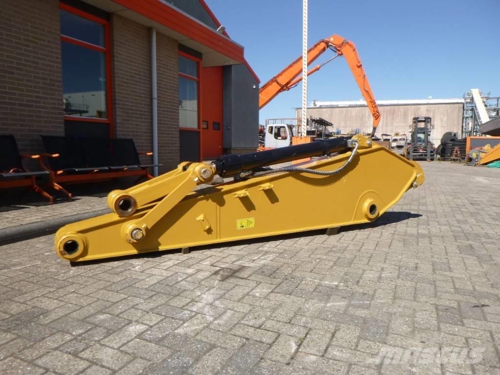 CAT 320 GC Retroescavadoras