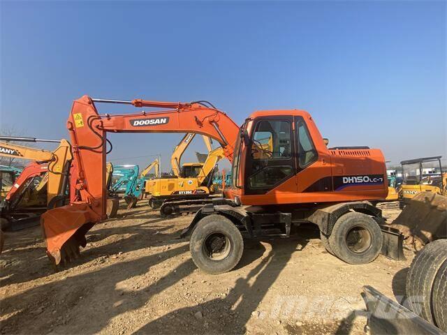 Doosan DH150 Escavadeiras de esteiras